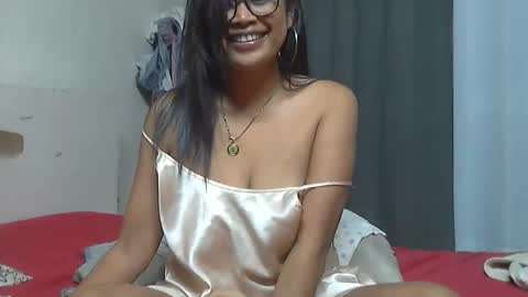 Snapshot of fantassia chatting on October 4, 2025, 6:39 pm fantassia online show from October 4, 2025, 6:39 pm