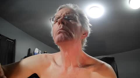 fantasyresort online show from January 26, 2025, 4:09 am