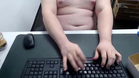 Cardi online show from December 1, 2025, 6:57 pm