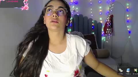 Snapshot of farah_samira chatting on July 24, 2026, 7:23 pm farah online show from July 24, 2026, 7:23 pm