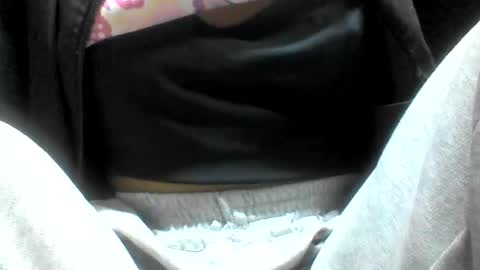 farantsaaly1 online show from September 10, 2025, 10:37 am