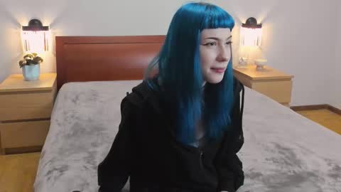 Kate online show from March 18, 2026, 4:32 pm