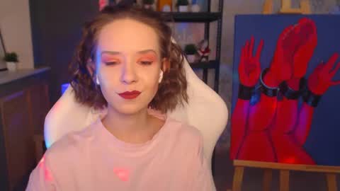 Fascinating   Eyes online show from December 29, 2024, 6:05 pm