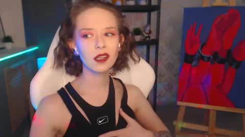 Fascinating   Eyes online show from January 6, 2025, 5:59 pm