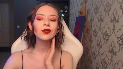 Fascinating   Eyes online show from April 19, 2026, 8:22 pm