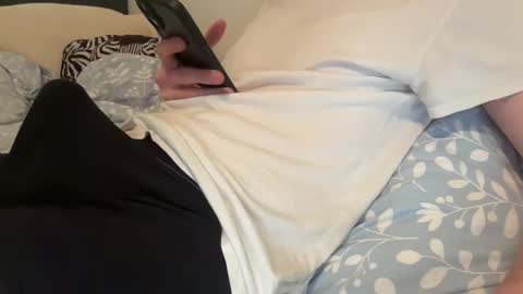 Snapshot of faster9906 chatting on April 13, 2026, 4:34 pm faster9906 online show from April 13, 2026, 4:34 pm