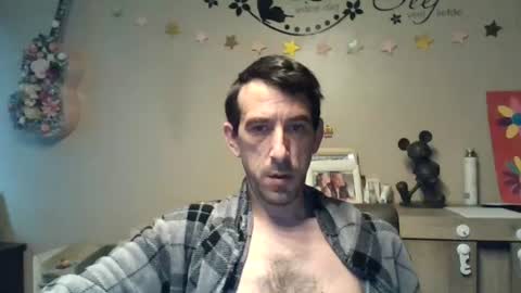 Snapshot of fasterlife chatting on June 13, 2026, 4:32 am Fastlife online show from June 13, 2026, 4:32 am