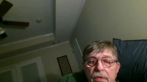 Snapshot of fatdickad chatting on January 12, 2025, 2:24 am fatdickad online show from January 12, 2025, 2:24 am