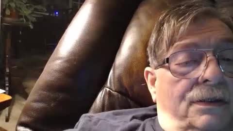 Snapshot of fatdickad chatting on February 15, 2026, 11:08 am fatdickad online show from February 15, 2026, 11:08 am