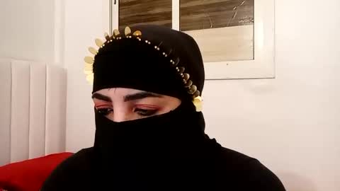 fati_123 online show from October 25, 2025, 10:15 pm