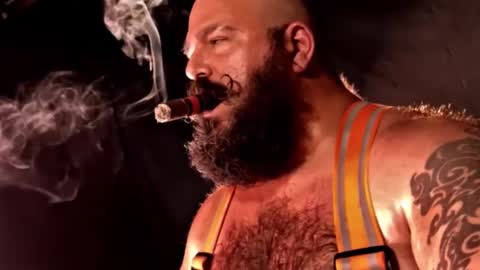 FAT PAPA online show from October 5, 2025, 10:57 am