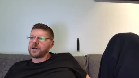 Snapshot of fattenmenow chatting on December 4, 2024, 6:06 pm fattenmenow online show from December 4, 2024, 6:06 pm