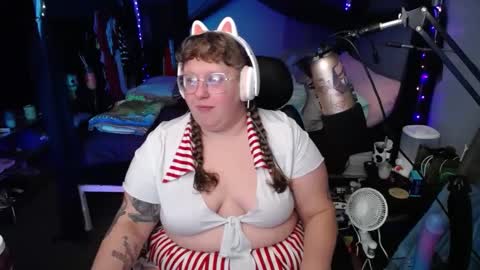 FatVeronica online show from January 26, 2025, 4:20 am