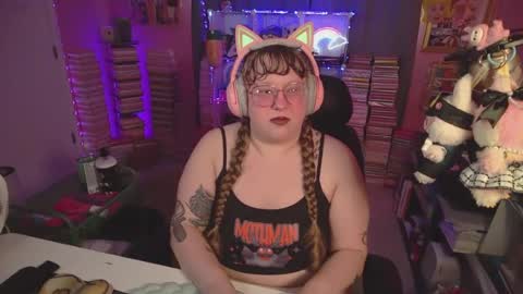 Snapshot of fatveronica chatting on June 27, 2026, 5:07 pm FatVeronica online show from June 27, 2026, 5:07 pm