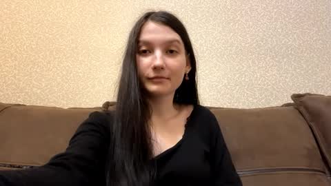 Aurora 18yo online show from February 17, 2026, 8:55 am