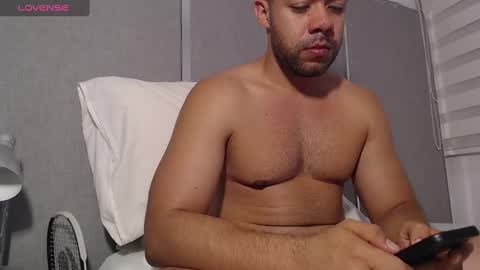 Snapshot of faustosaenz chatting on January 25, 2025, 12:59 am FAUSTO online show from January 25, 2025, 12:59 am