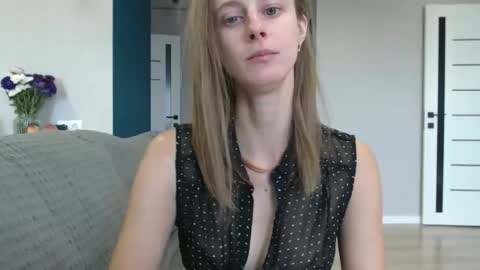 Snapshot of favoriteyour chatting on September 19, 2025, 11:44 am favoriteyour online show from September 19, 2025, 11:44 am