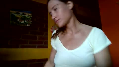 favouriteveronika online show from May 3, 2026, 10:49 pm