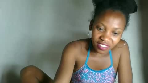 Snapshot of fayence09 chatting on October 12, 2025, 9:47 pm fayence09 online show from October 12, 2025, 9:47 pm