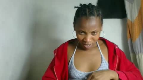 Snapshot of fayence09 chatting on October 15, 2025, 4:29 pm fayence09 online show from October 15, 2025, 4:29 pm