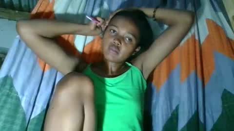 fayence09 online show from November 16, 2025, 8:47 pm