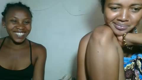 fayence09 online show from November 24, 2025, 11:10 am