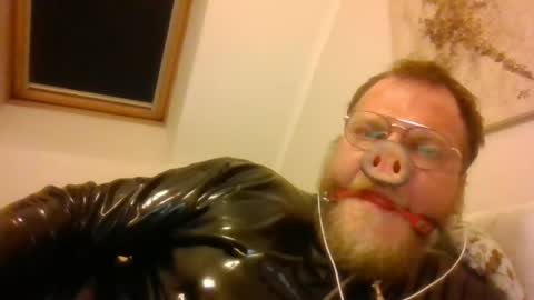 Snapshot of fckcbacc89 chatting on June 18, 2026, 1:28 am Horny Fat Boy online show from June 18, 2026, 1:28 am