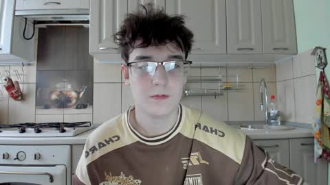 Snapshot of fckmikh chatting on December 20, 2024, 12:16 pm Michael online show from December 20, 2024, 12:16 pm