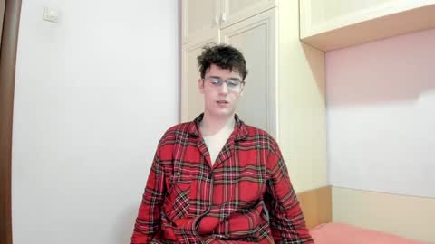 Snapshot of fckmikh chatting on December 25, 2024, 6:52 pm Michael online show from December 25, 2024, 6:52 pm