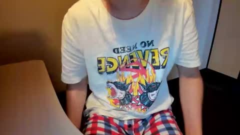 Snapshot of fckmikh chatting on October 26, 2025, 1:17 pm Michael online show from October 26, 2025, 1:17 pm