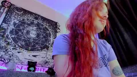 Diva online show from May 22, 2026, 1:46 am