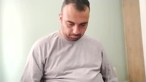 Snapshot of federikofer2 chatting on February 8, 2025, 3:53 pm federico online show from February 8, 2025, 3:53 pm