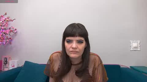 Snapshot of feelsgoodwoman chatting on July 7, 2026, 3:53 am Laura online show from July 7, 2026, 3:53 am