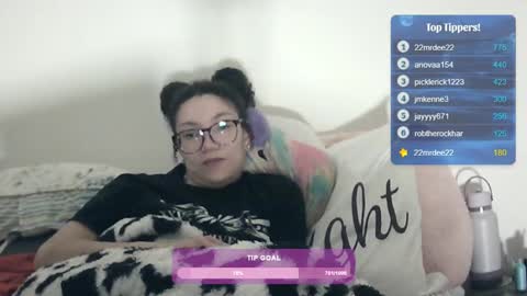 Soley online show from February 4, 2025, 8:13 am