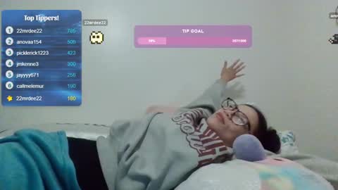 Soley online show from February 6, 2025, 4:42 am