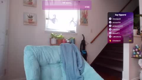 Soley online show from March 6, 2025, 6:37 pm