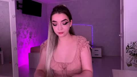 Snapshot of feetwet chatting on May 17, 2026, 12:41 am EVA online show from May 17, 2026, 12:41 am