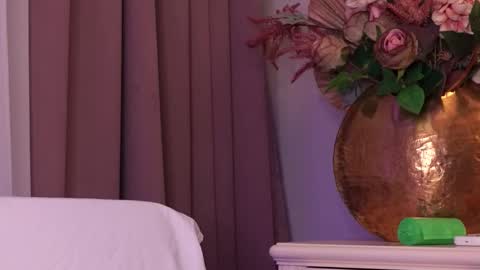 FeliciaKrige online show from September 11, 2025, 8:09 pm