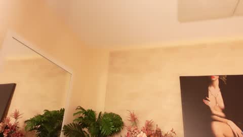 Snapshot of feliciakrige chatting on July 15, 2026, 9:47 am FeliciaKrige online show from July 15, 2026, 9:47 am