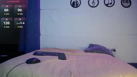 andres felipe benitez online show from April 13, 2026, 6:19 am