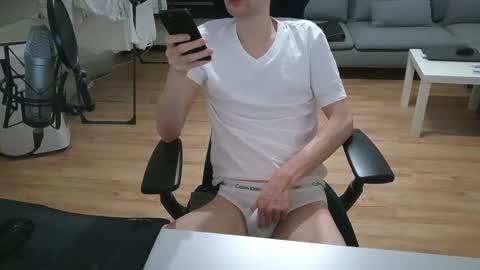 felixsagg online show from December 8, 2024, 5:55 pm