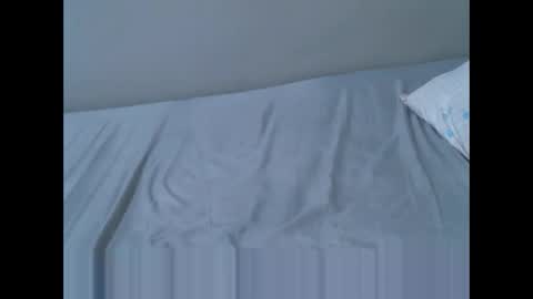 Snapshot of femaqueen chatting on April 23, 2026, 7:20 am Navil online show from April 23, 2026, 7:20 am