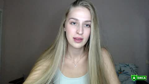 Femke online show from March 30, 2026, 7:37 pm