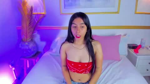 Snapshot of fer333_x chatting on May 9, 2026, 6:35 pm F E R online show from May 9, 2026, 6:35 pm