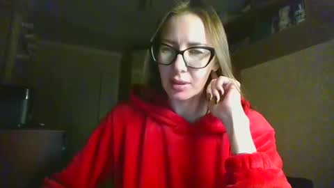 feraliss online show from December 5, 2025, 1:09 pm