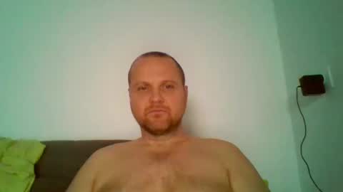 Snapshot of ferkooo111 chatting on February 3, 2025, 4:46 am Dorotheo online show from February 3, 2025, 4:46 am