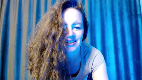Snapshot of fern_lust chatting on May 8, 2026, 2:44 pm fern_lust online show from May 8, 2026, 2:44 pm