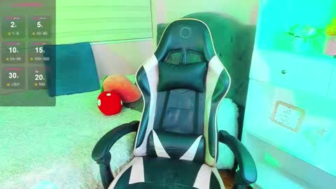 Fernanda Diaz online show from November 25, 2025, 6:19 pm