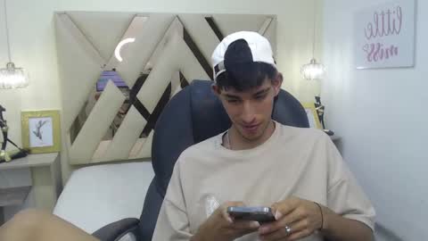 FER PHOENIX online show from March 6, 2025, 7:03 am