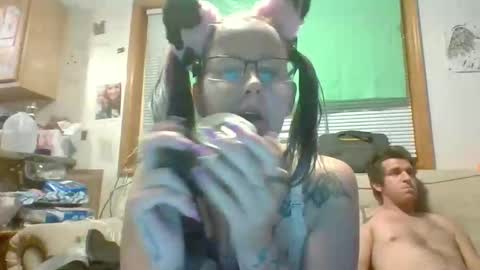 Snapshot of fetishfranzy69 chatting on September 27, 2025, 10:20 am gummybear101 online show from September 27, 2025, 10:20 am